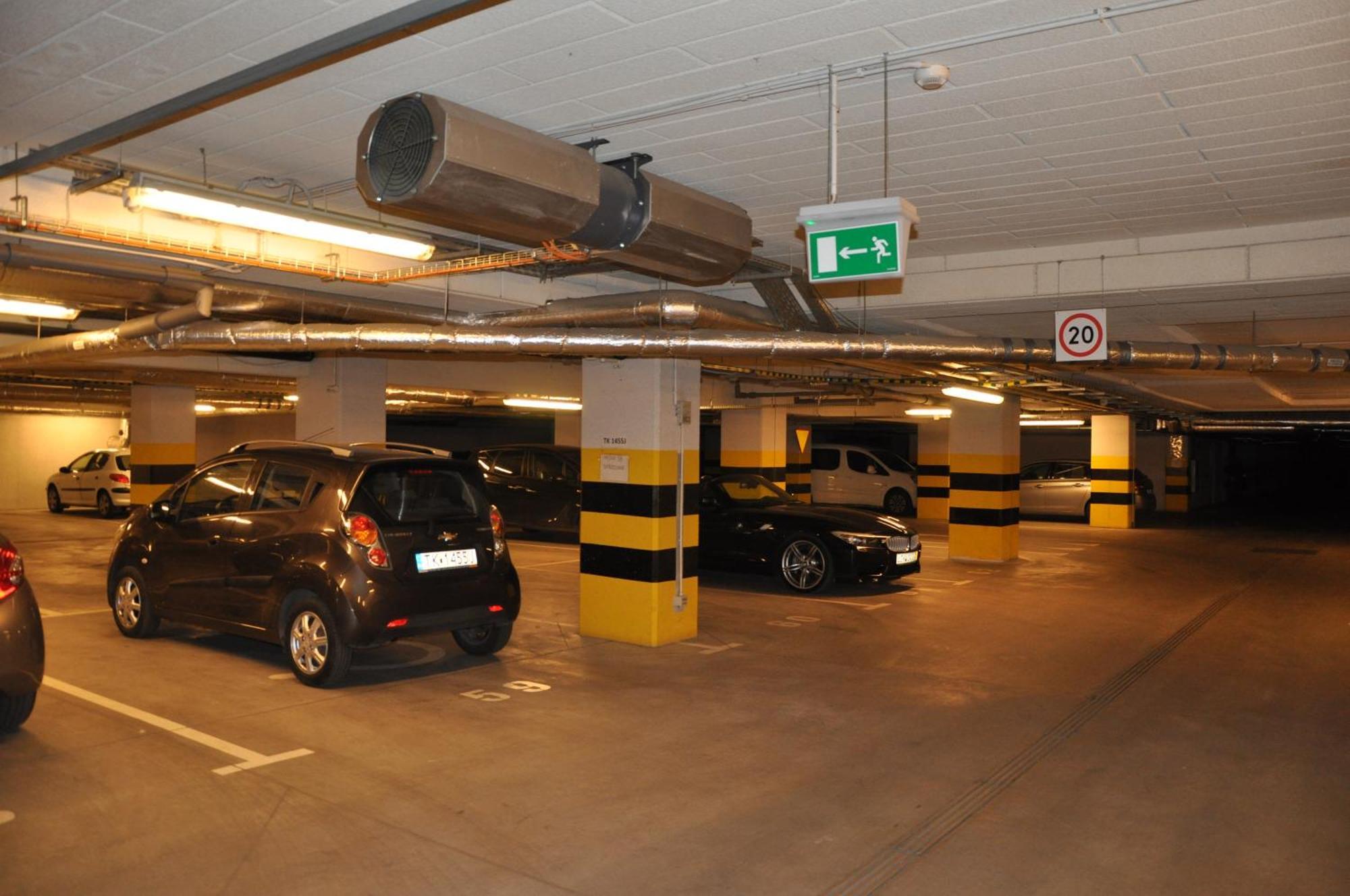 Apartament Centrum Solna Parking Free Kielce Esterno foto